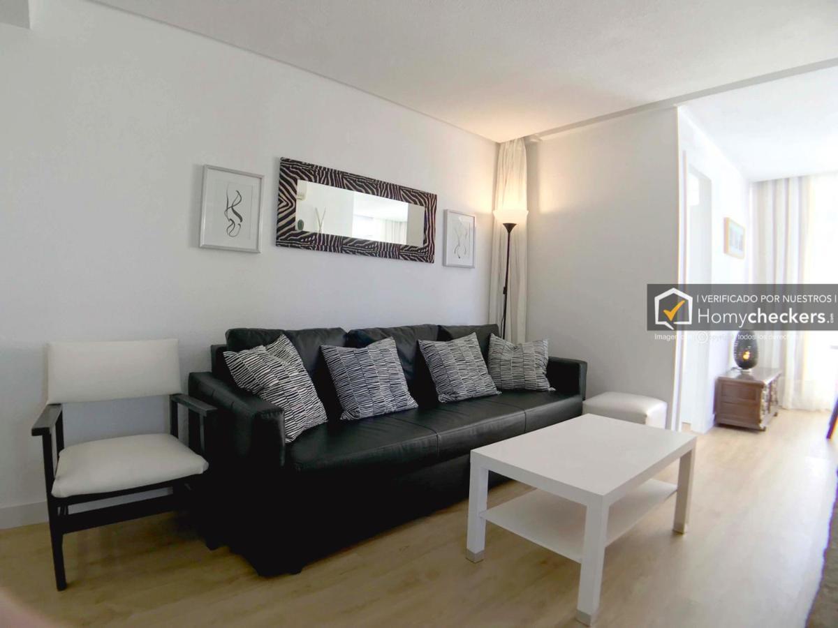 Cozy Apartamento Centro Torremolinos Bagian luar foto